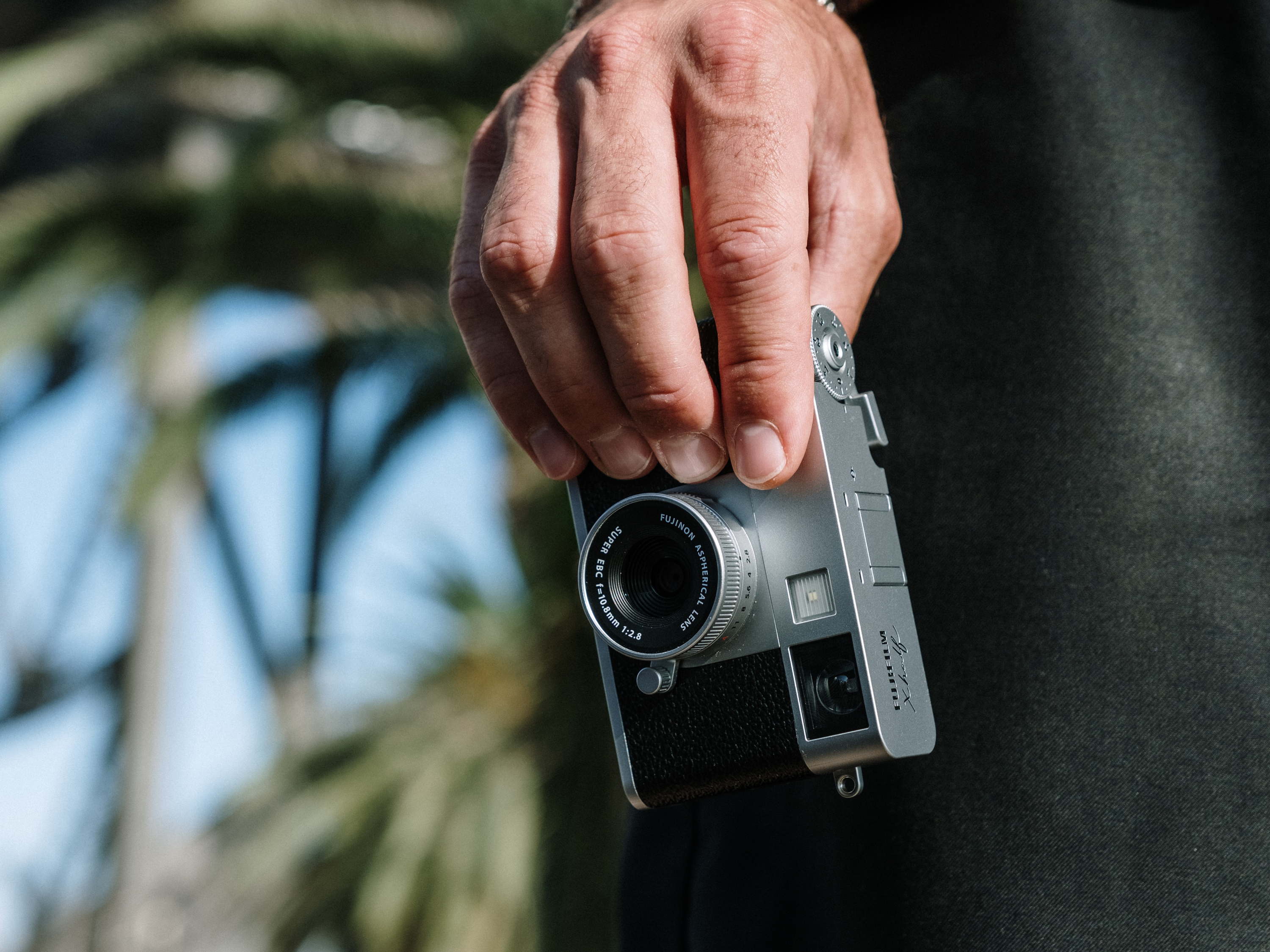 FUJIFILM LANCE LE FUJIFILM X HALF