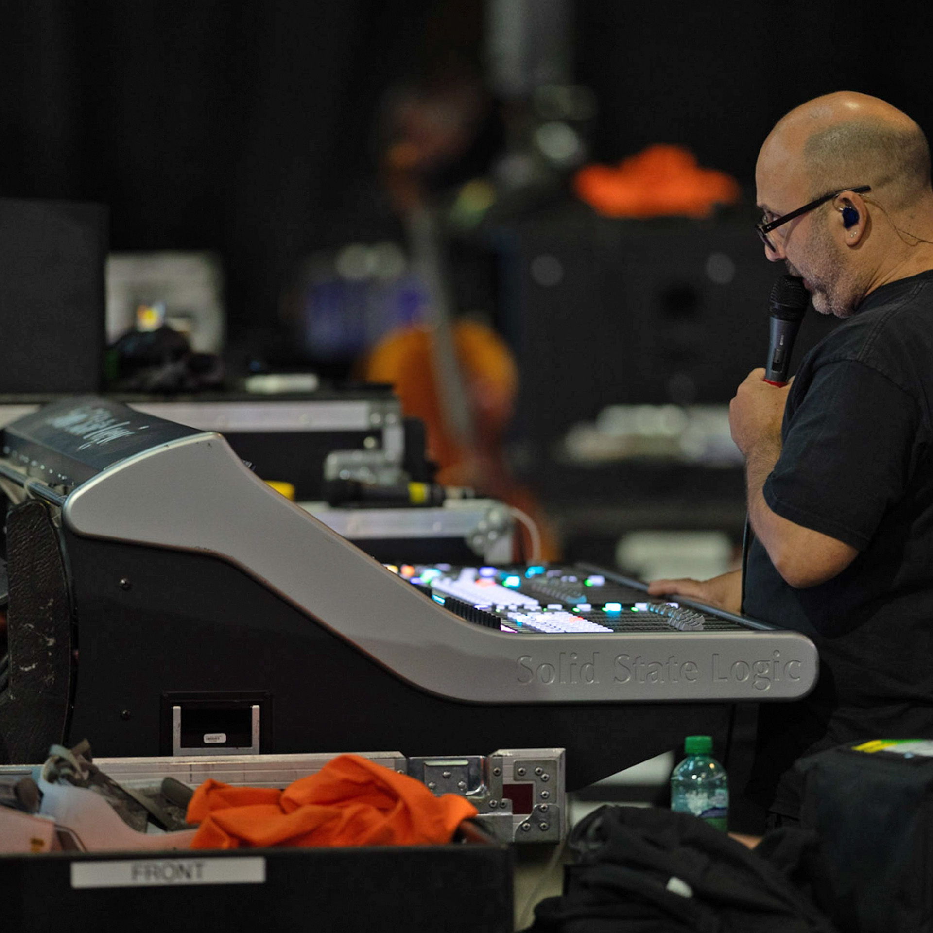 Monitor engineer Dee Miller - Photo credit: York Tillyer