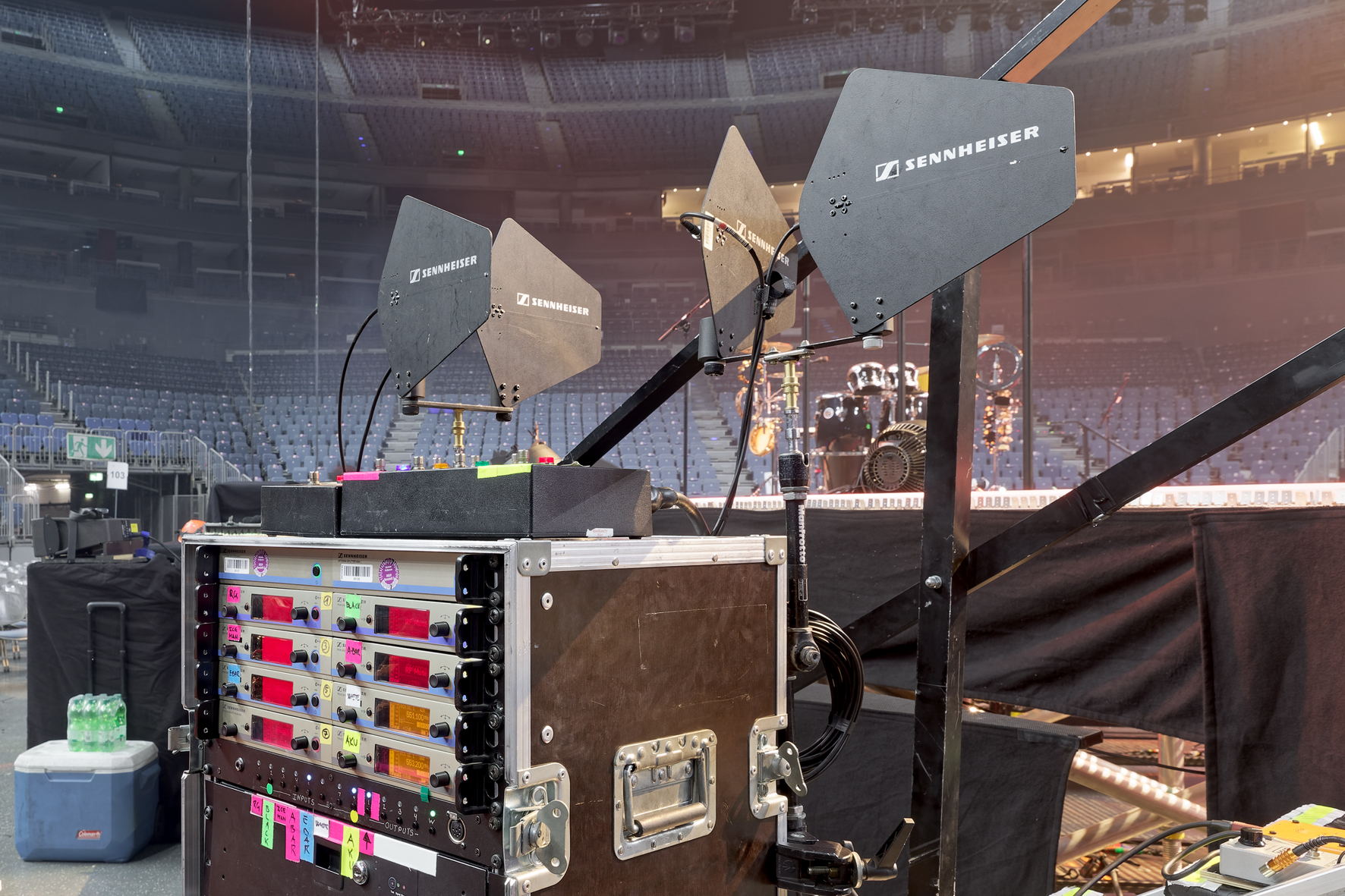 Die Centerstage wurde von vier Richtantennen A 2003 abgedeckt