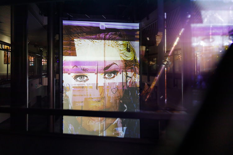 Jake Brush, Mall, Interrupted, Vonk Centrale, installation shot by Selma Gurbuz