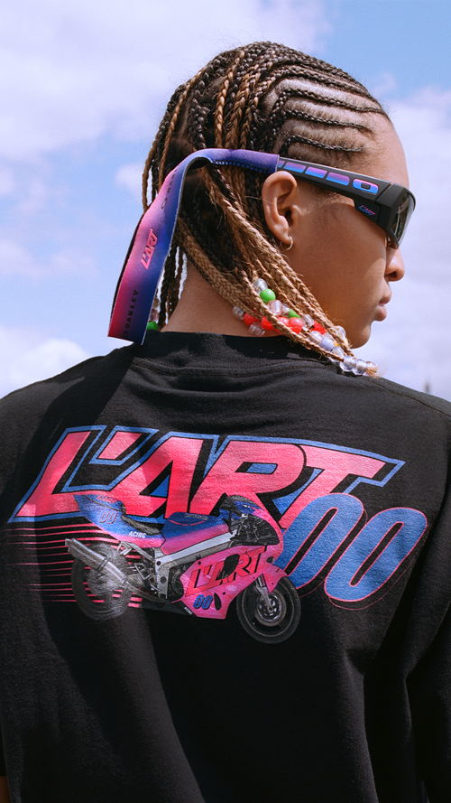 OAKLEY X L'ART DE L'AUTOMOBILE - CAMPAIGN IMAGE (3)