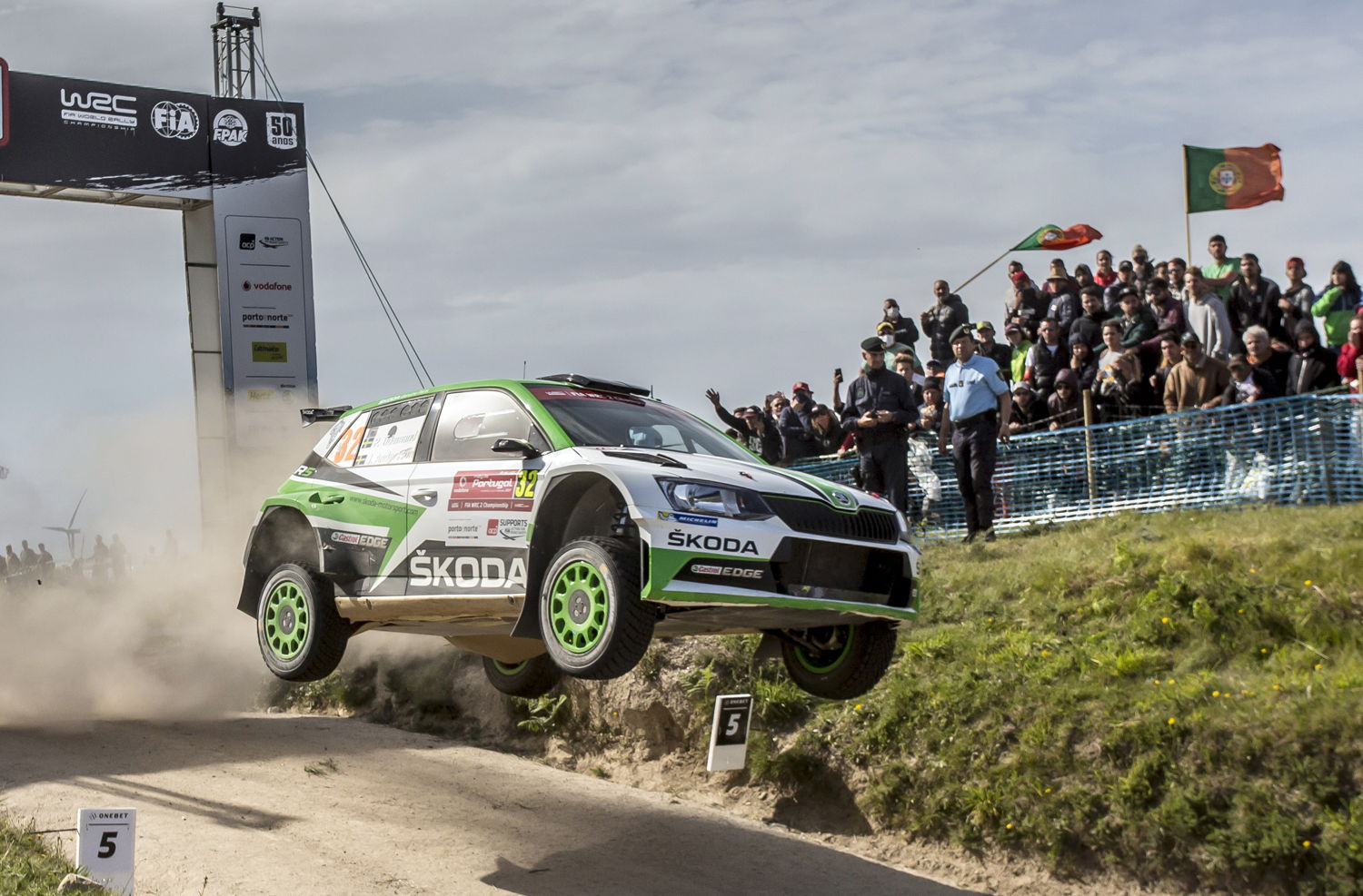 Pontus Tidemand and co-driver Jonas Andersson driving a ŠKODA FABIA R5 took a last minute win in WRC 2 at Rally Portugal 2017