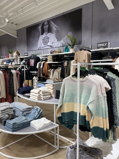 © The Fashion Store Grimbergen