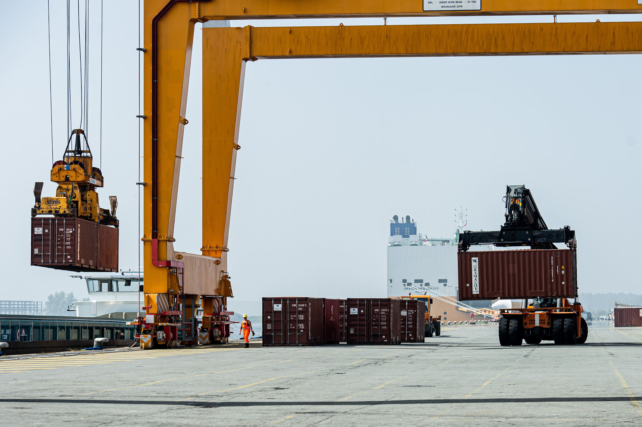 Belgian customs seize 55 tonnes of cocaine at Antwerp port