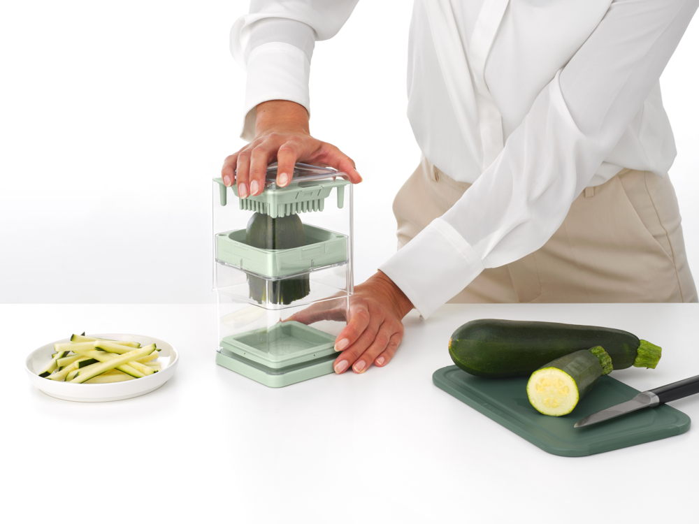 Tasty+ Potato Cutter - Jade Green - 8710755145421 Brabantia_6_NR-40972