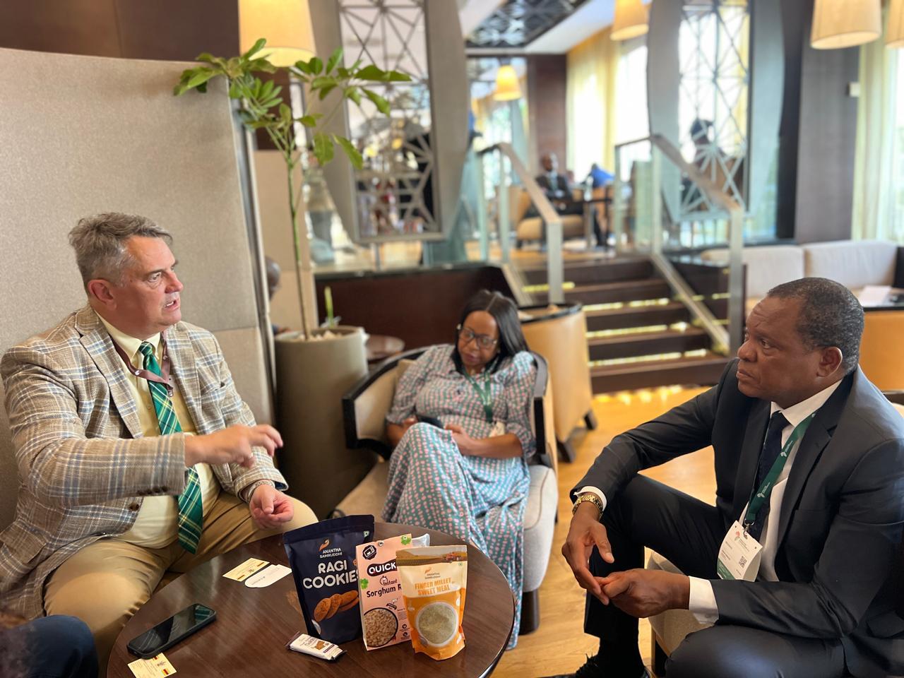 Dr Stanford Blade, Deputy Director General-Research, ICRISAT, engages in an insightful discussion with Dr Anxious Jongwe Masuka, Zimbabwe's Honorable Minister of Lands, Agriculture, Fisheries, and Rural Development at the Africa Food Systems Forum held in September 2024.