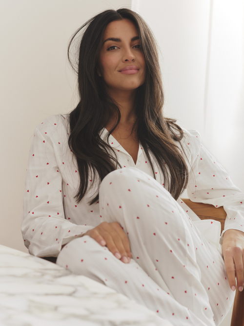 HUNKEMÖLLER_SS25_M25_Q1_FAWIY_STEPHANIE_PJ_WIREFREE_PINK_441