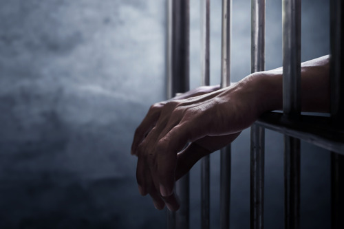 Niet-Belgische gedetineerden kunnen onvoldoende deelnemen aan gevangenisactiviteiten