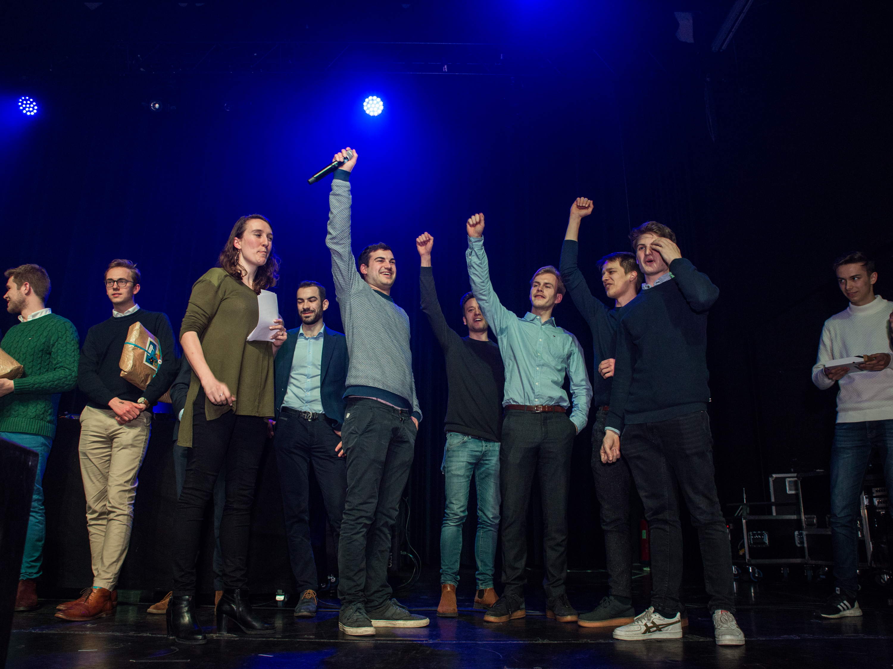 Team Re-bottle, studenten van UAntwerpen en KULeuven, wint AE Technovate-award