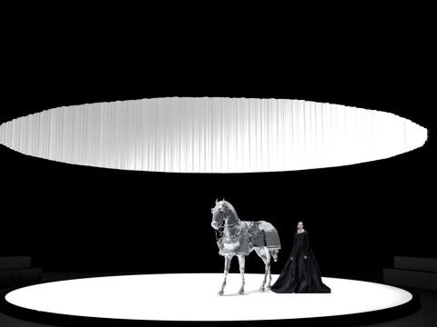 Cultural Compass: A dark reimagining of Romeo + Juliet, Polish perspective and Art Deco