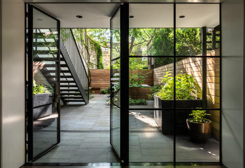 Worrell Yeung Designs Garden Renovation in Brooklyn Heights
