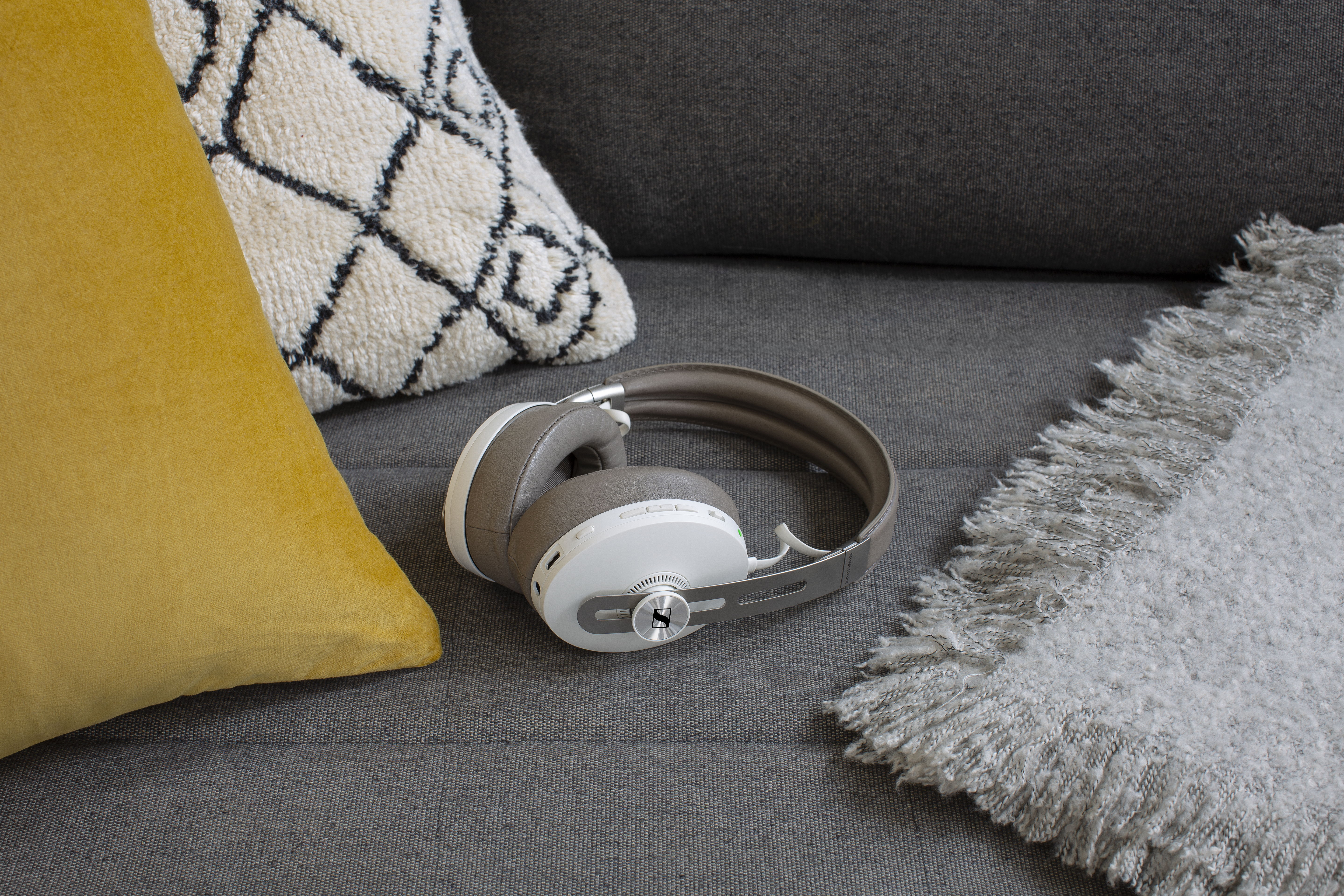 Mit dem MOMENTUM Wireless Kopfhörer klingen digitale Konzerte fast so schön wie echte Live-Musik Mit dem MOMENTUM Wireless Kopfhörer klingen digitale Konzerte fast so schön wie echte Live-Musik