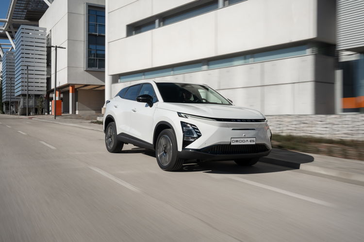 OMODA E5