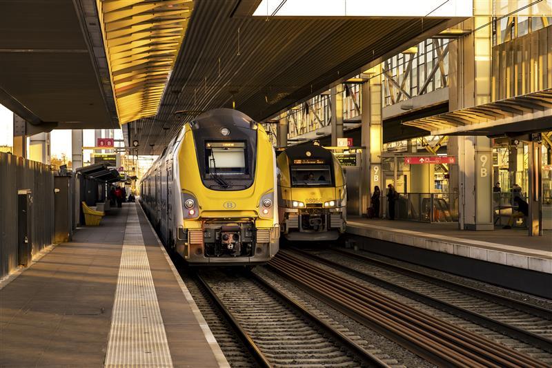 Spoorstaking - alternatieve treindienst dinsdag 22 april: 3 op de 5 IC-treinen rijden