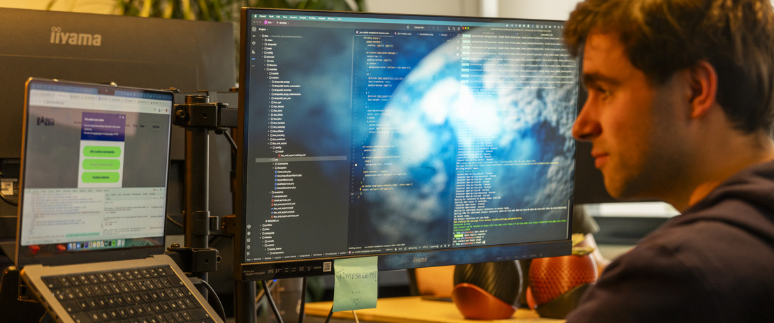 PERSBERICHT: Dropsolid AI haalt 2,5 miljoen euro kapitaal op voor Europese expansie met ‘soevereine AI’ op bedrijfswebsites
