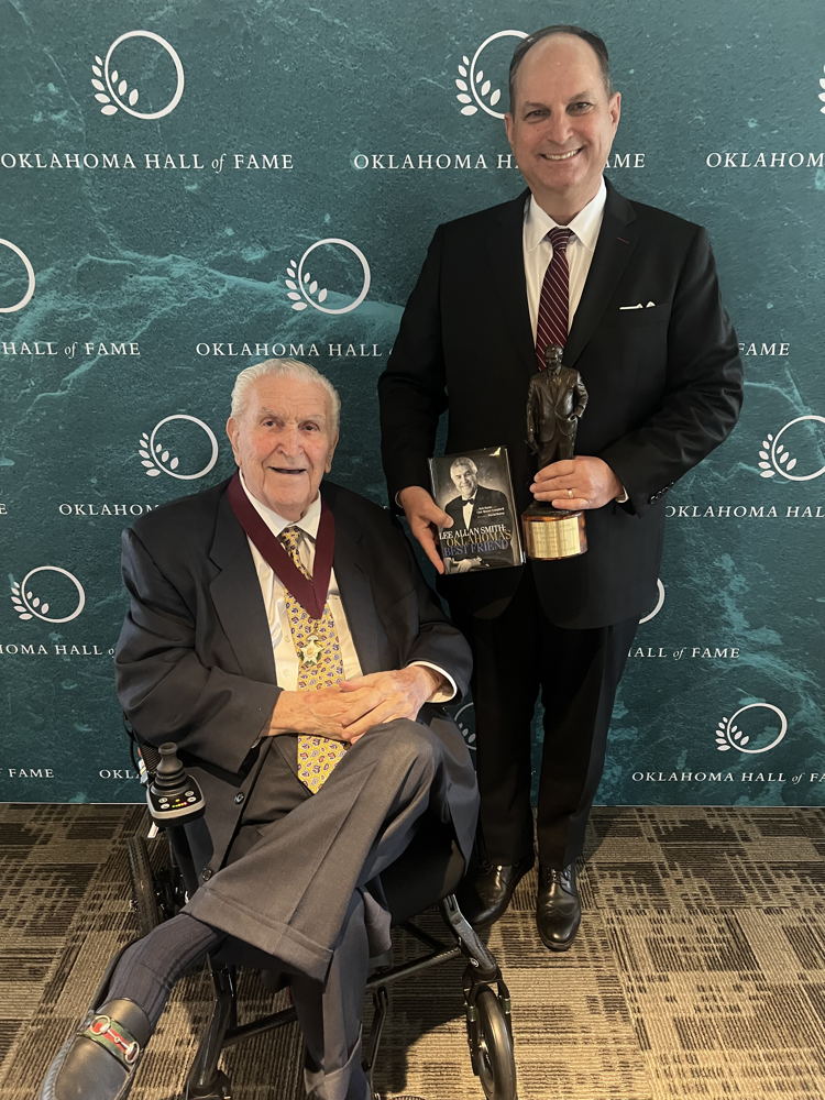 Lee Allan Smith and award recipient Joe Castiglione