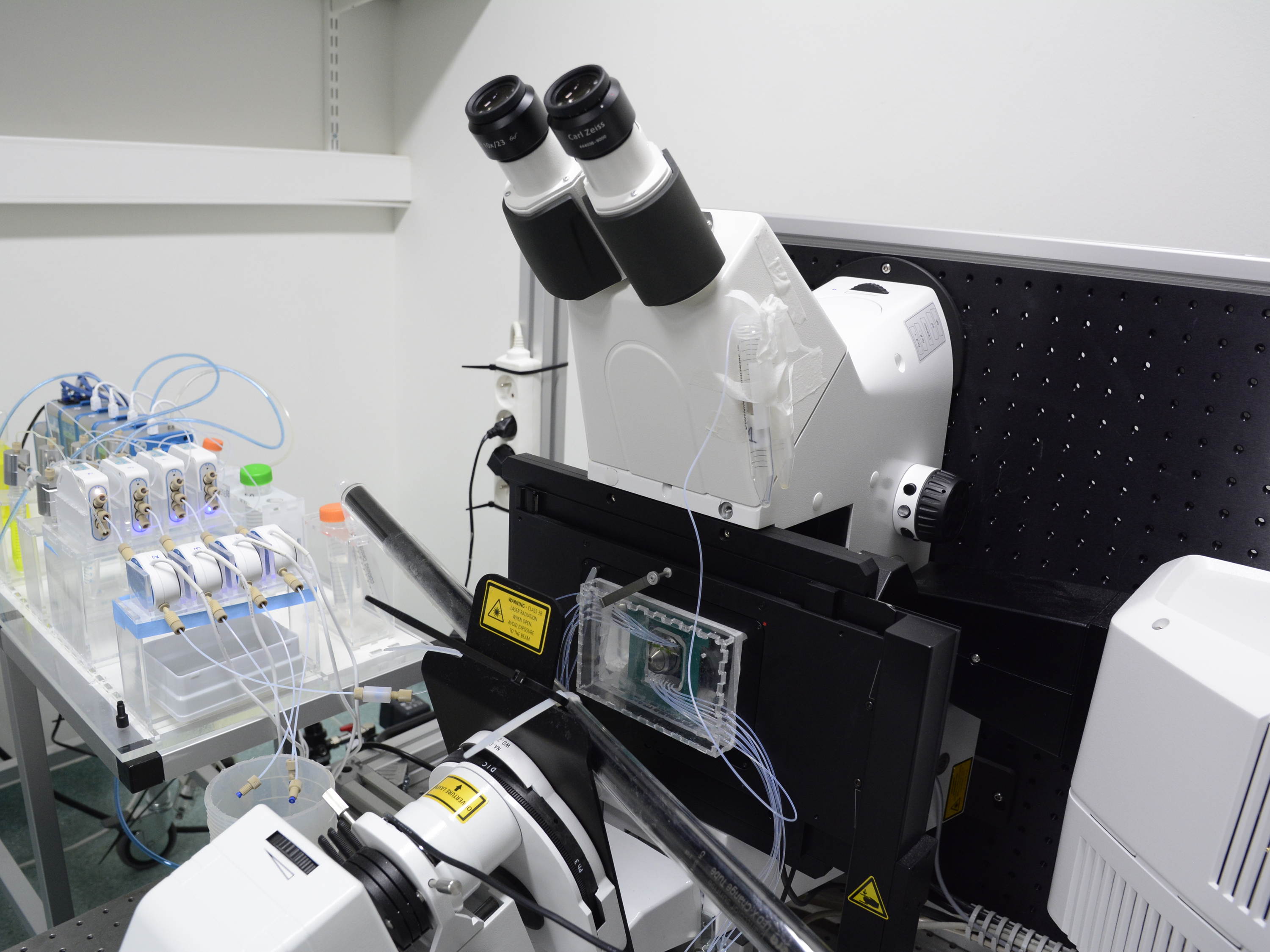 Ontdek de wereld van microfluidics bij VIB