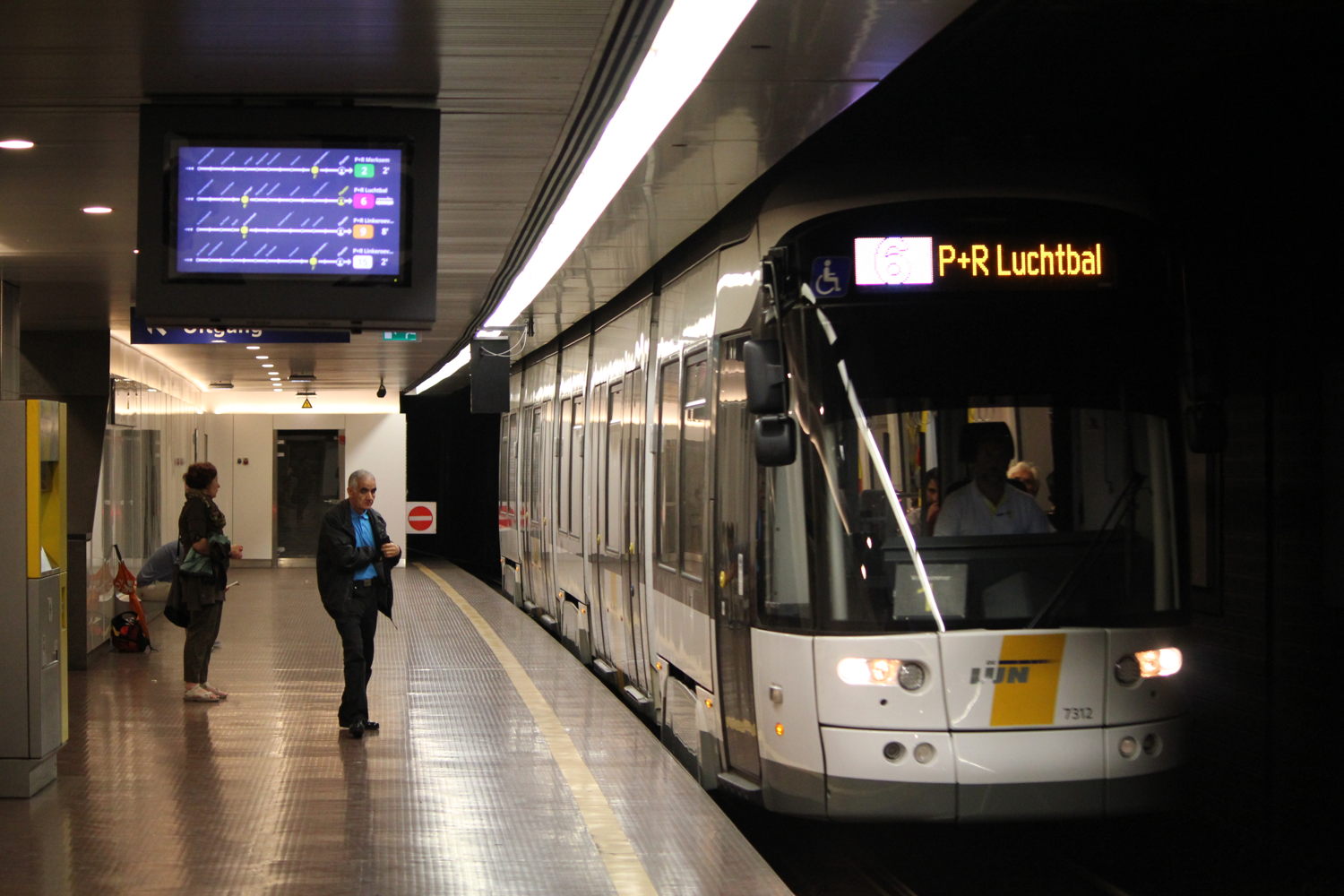 Premetrostation Plantin.