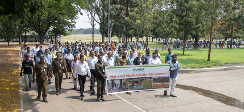 ICRISAT Celebrates Earth Day: Commits to Reduced Plastic Use