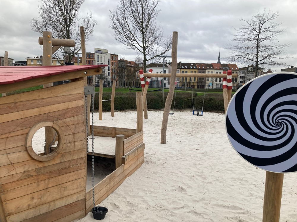 Station 'Opstelplaats' - Demerstraat