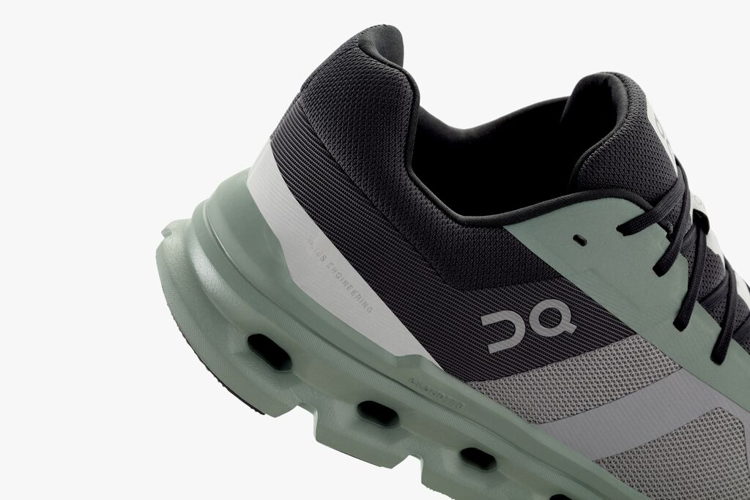 "Cloudrunner in Alloy | Moss (Men)"
