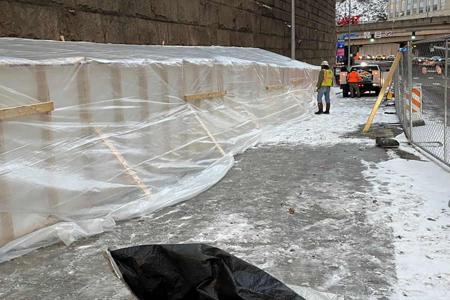 Tenting placed at Sixth Avenue and Diamond Street