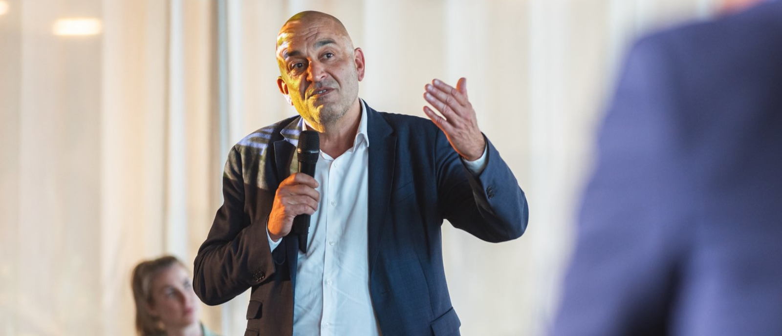 7 op de 10 bedrijven schatten economisch klimaat negatief in, blijkt uit nieuwe Voka-enquête