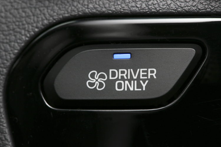 Hyundai IONIQ plug-in hybrid