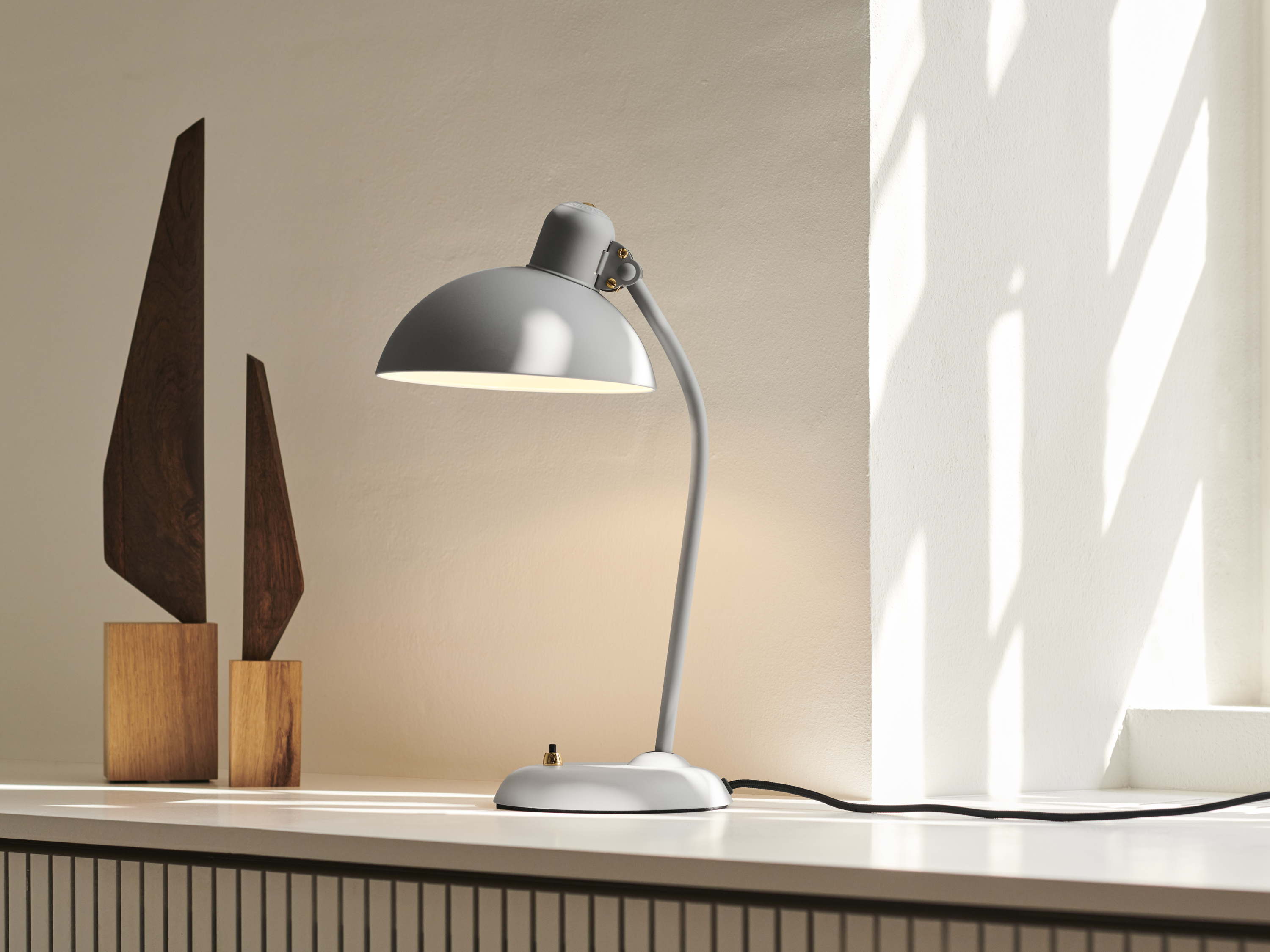 Fritz Hansen - Kaiser Idell™ tafellamp in een nieuw jasje