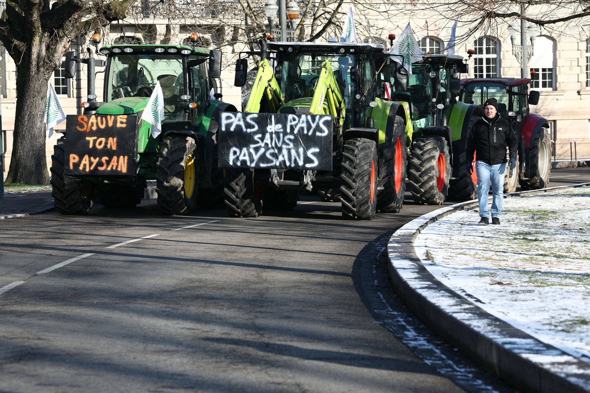 EU proposes suspension of import duties on fertilisers to help farmers