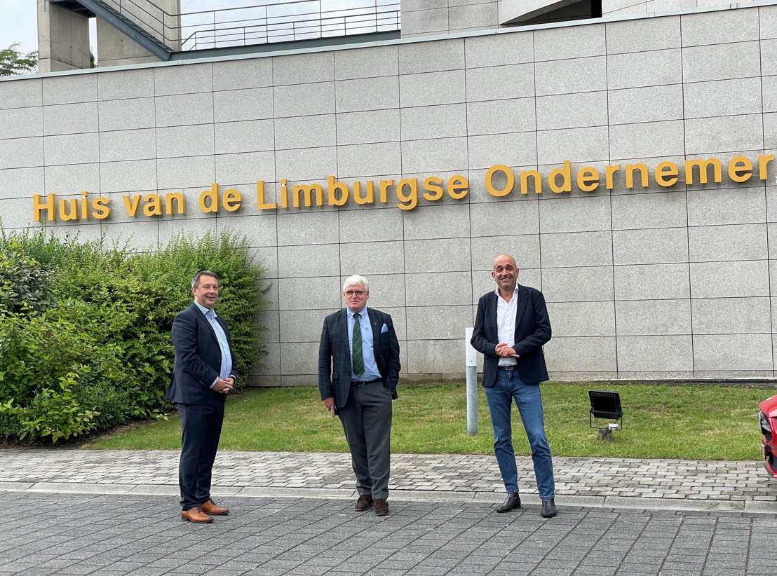 44 Limburgse ondernemingen ontvangen Charter Techniek-promotie