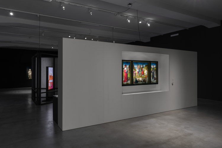 Zaalzicht expo DIERIC BOUTS. Beeldenmaker, 2023, M Leuven, foto: (c) Useful Art Services Zaalzicht expo DIERIC BOUTS. Beeldenmaker, 2023, M Leuven, foto: (c) Useful Art Services