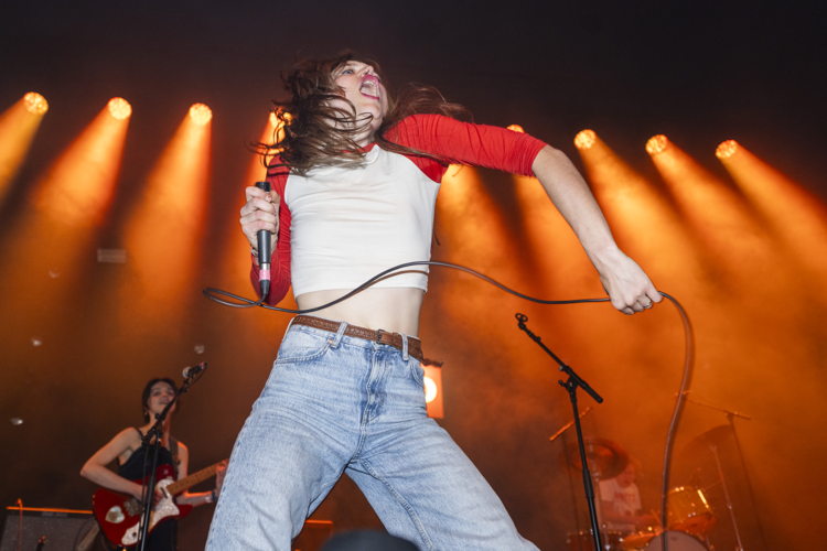 Maria Iskariot tijdens de finale van Humo’s Rock Rally 2024 in de AB. Credits: Alex Vanhee