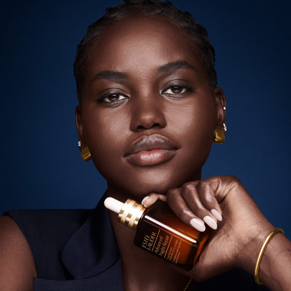 Estee Lauder Advanced Night Repair Eye Supercharged Gel Creme_BTS_Stills_2_Adut_Global_Print and Online_Exp July 2023