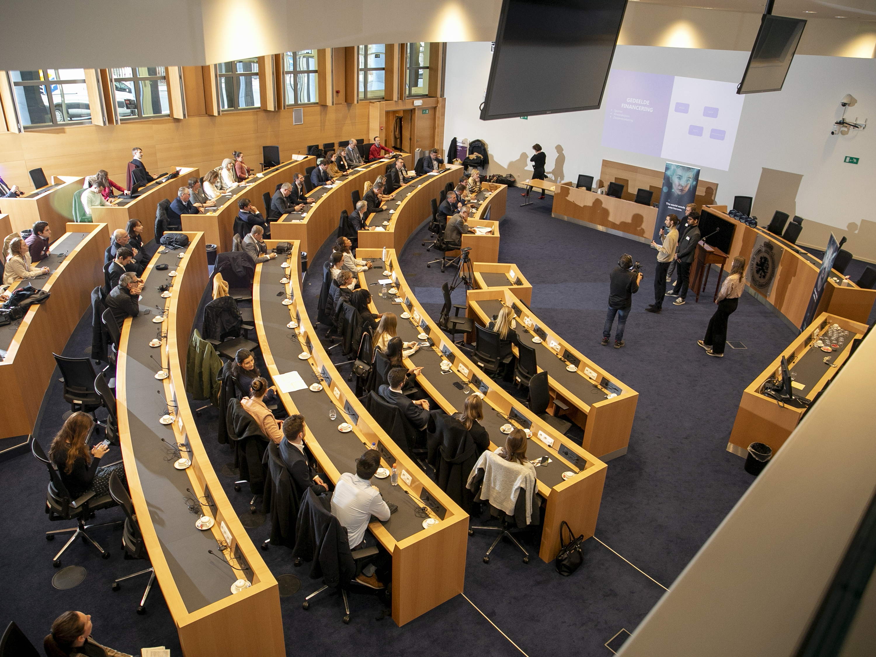 Dutch language on the decline in Flemish universities