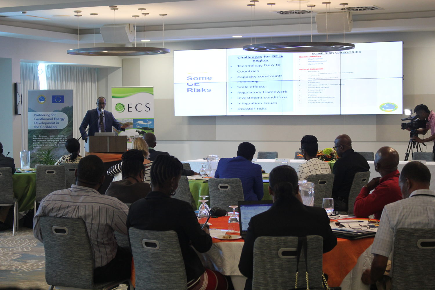 Joseph Williams Head (ag.) of Renewable Energy & Energy Efficiency Unit at the Caribbean Development Bank (CDB) delivering an address to the participants
