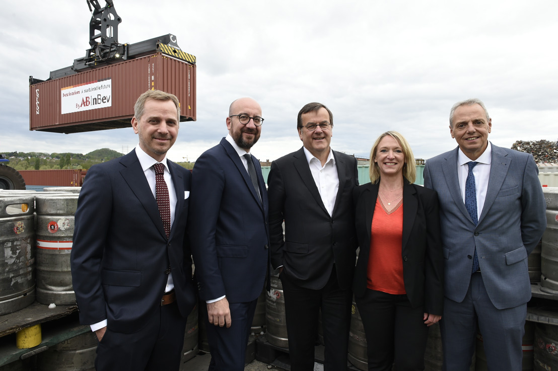 Le premier bateau à bière AB InBev élimine 5000 camions des routes belges en 2019