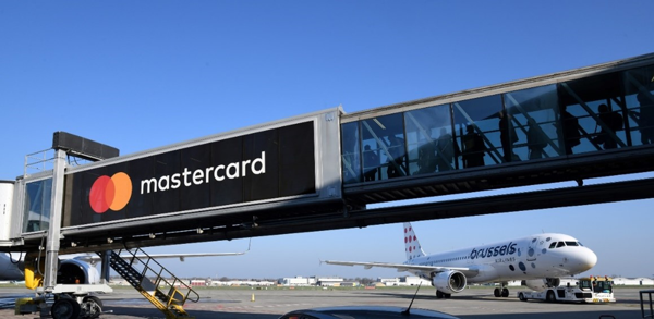 Belgen verbinden met grenzeloze horizons: Mastercard landt op Brussels Airport