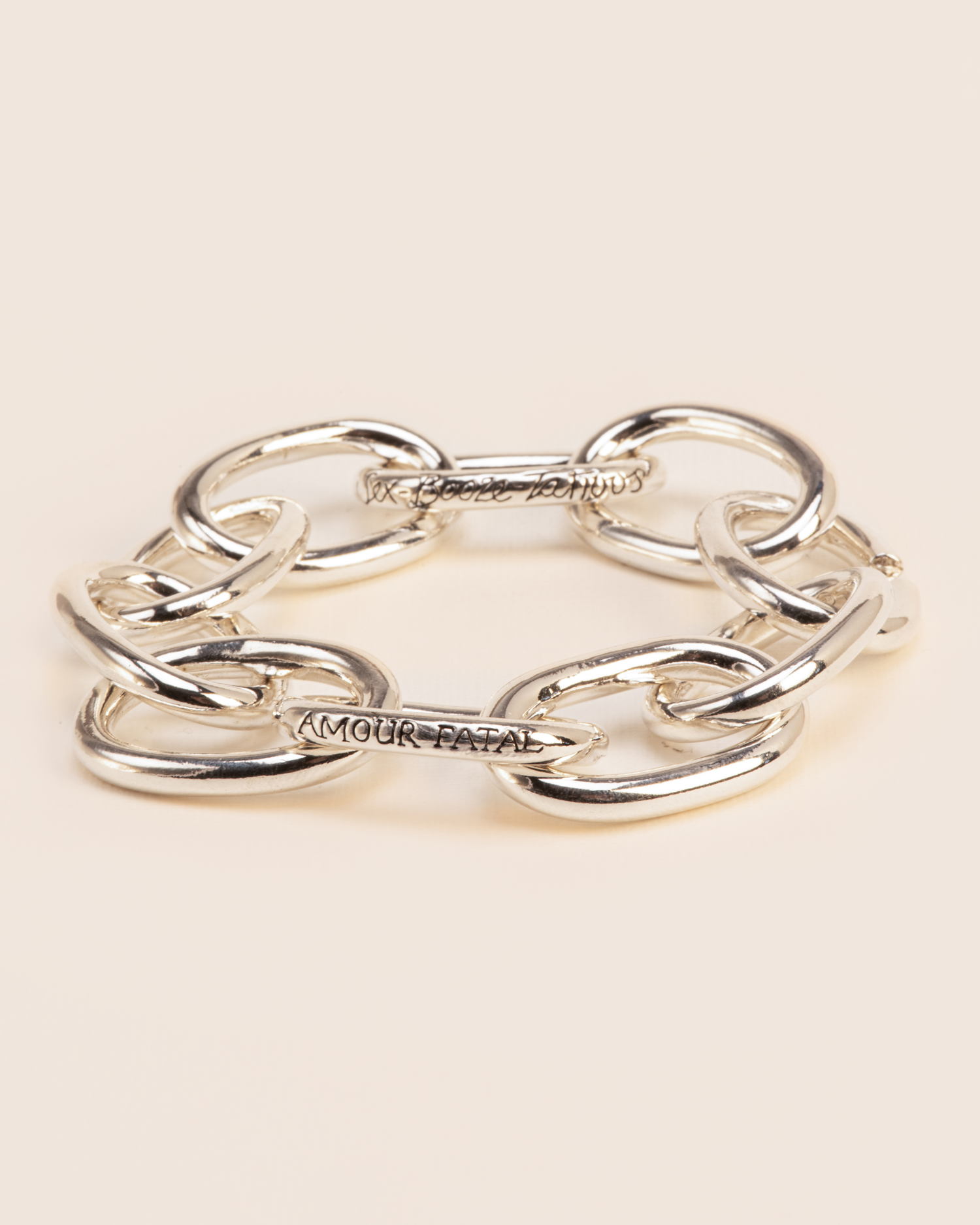 Les Eternelles - €1150