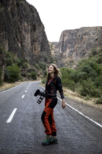 Aleksandra used the MKE 440 for recording climbing action on the rock face Aleksandra used the MKE 440 for recording climbing action on the rock face