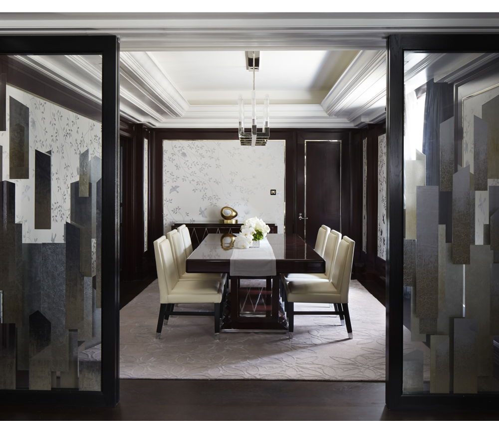 Fifth Avenue Suite Dining Room