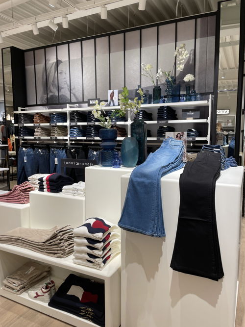 © The Fashion Store Grimbergen