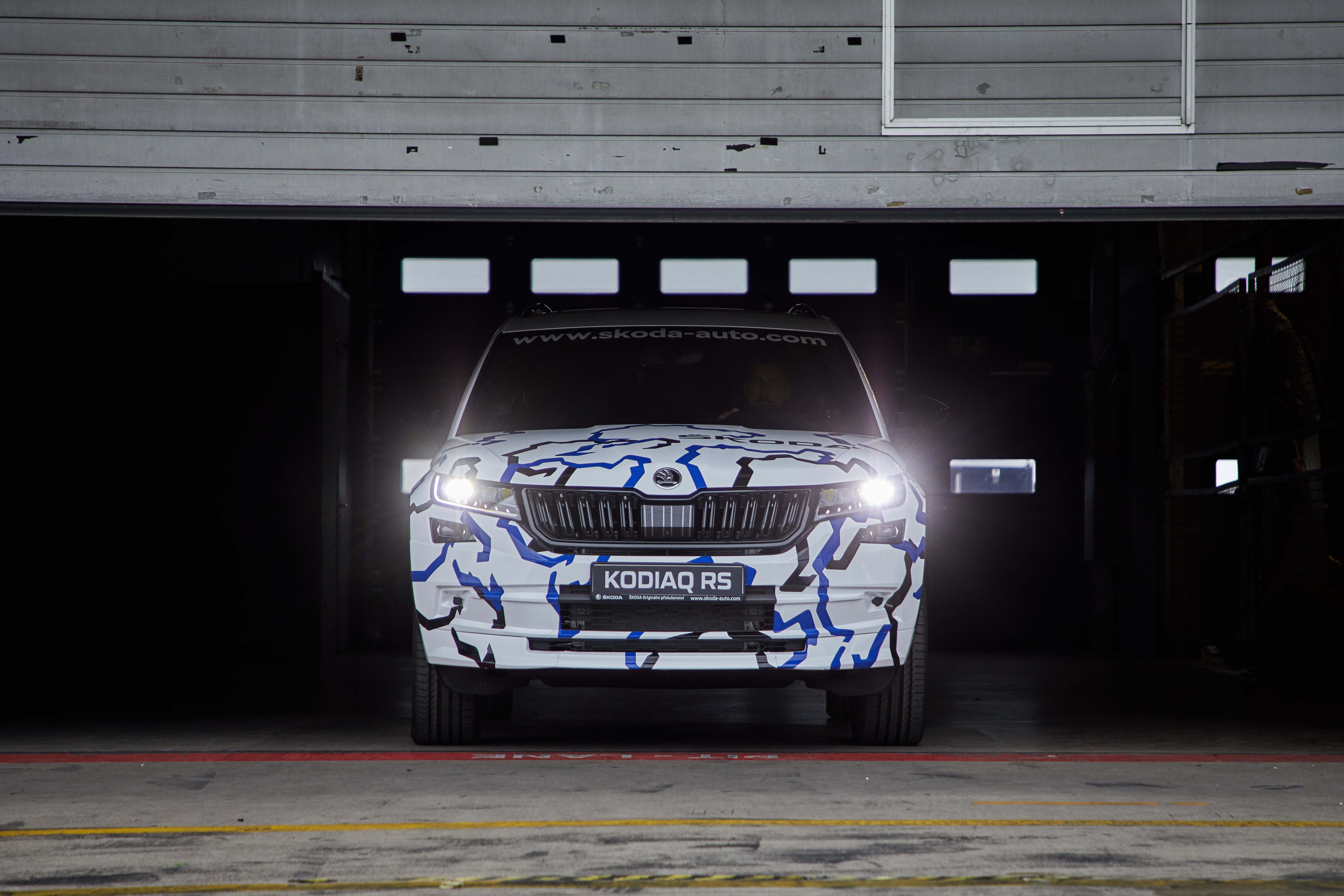 New ŠKODA KODIAQ RS completes record-breaking lap at the Nürburgring