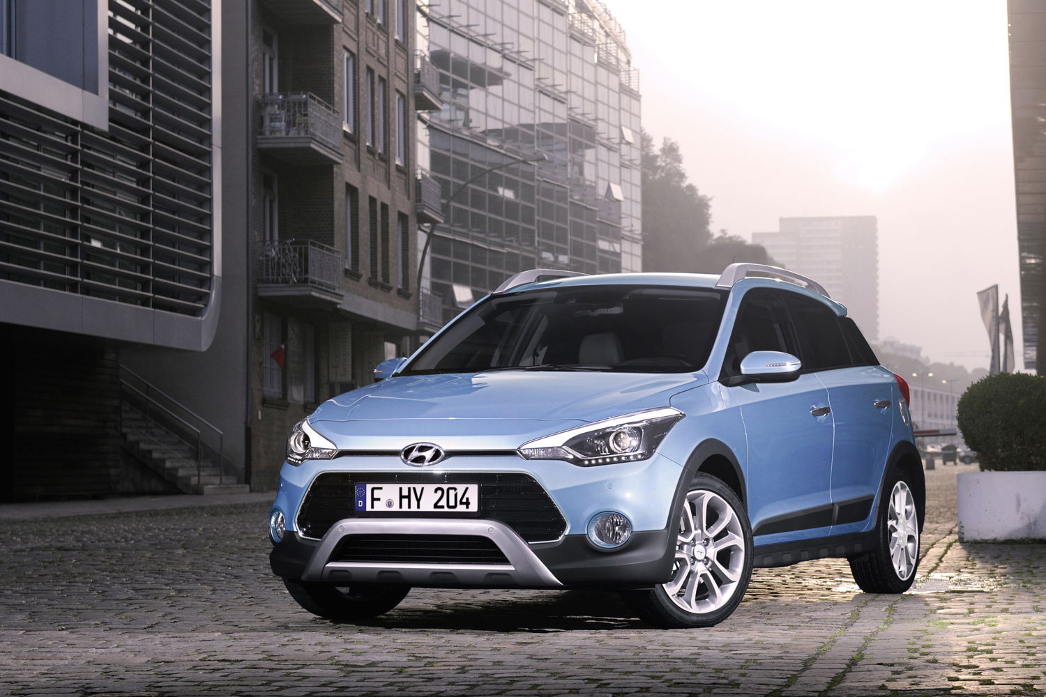 i20 Active