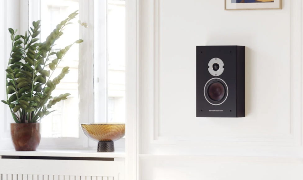 DALI OBERON ONWALL Speaker