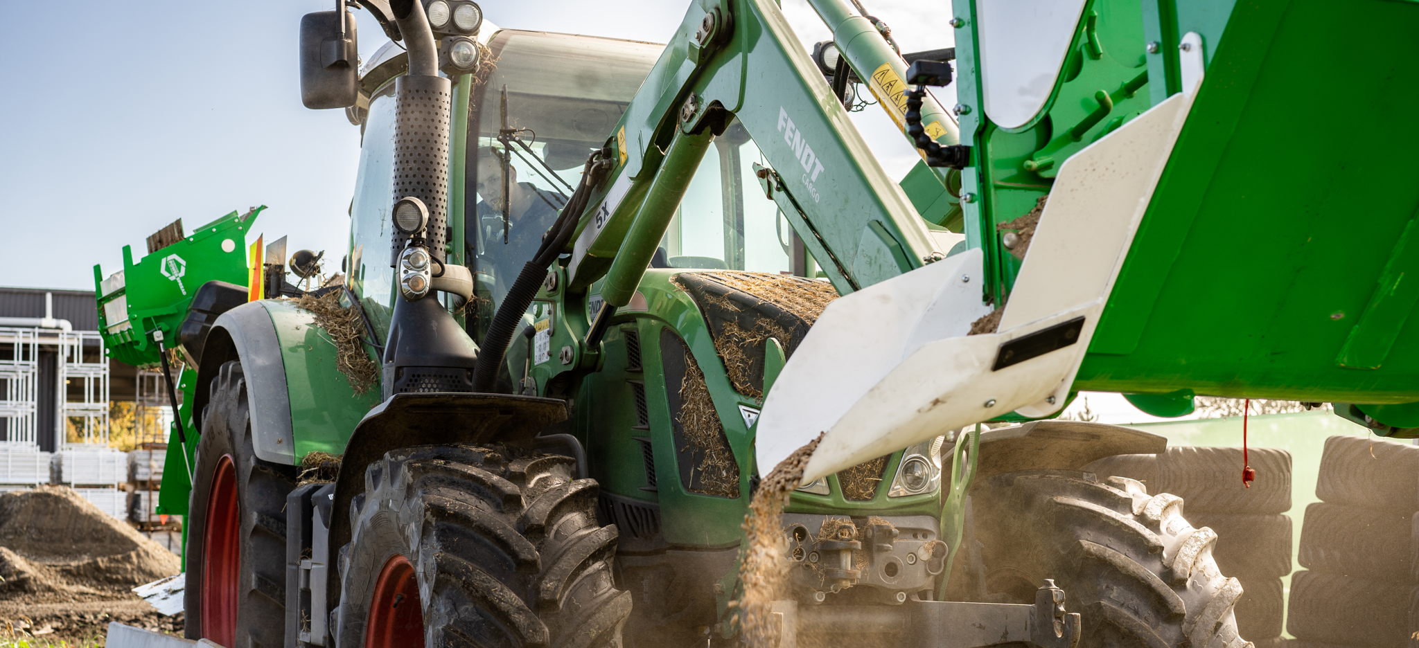 HUSTLER EQUIPMENT EXPANDS ITS RANGE OF FEEDOUT PRODUCTS TO ACCOMMODATE MORE FEEDING TASKS