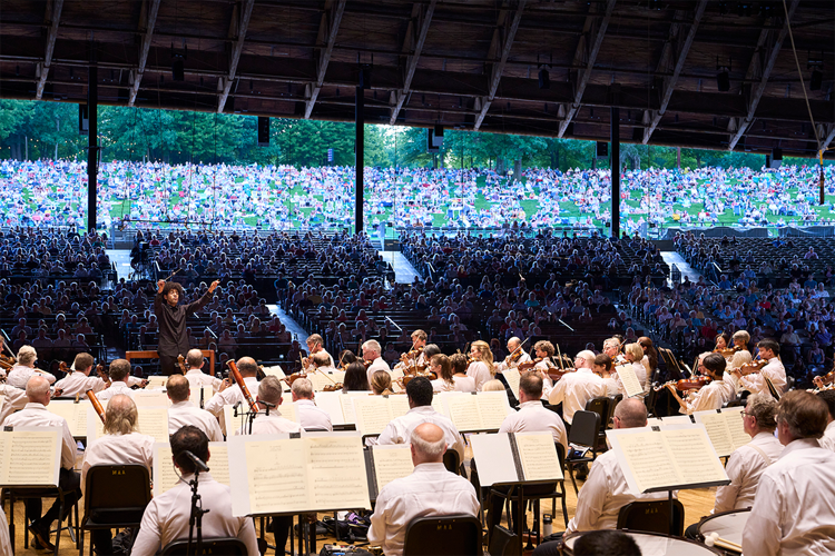  Image © Roger Mastroianni, courtesy of The Cleveland Orchestra.png