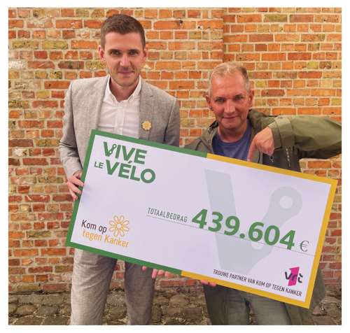 Bijna 440.000 euro: Vive le Vélo zamelt een nieuw recordbedrag in voor Kom op tegen Kanker