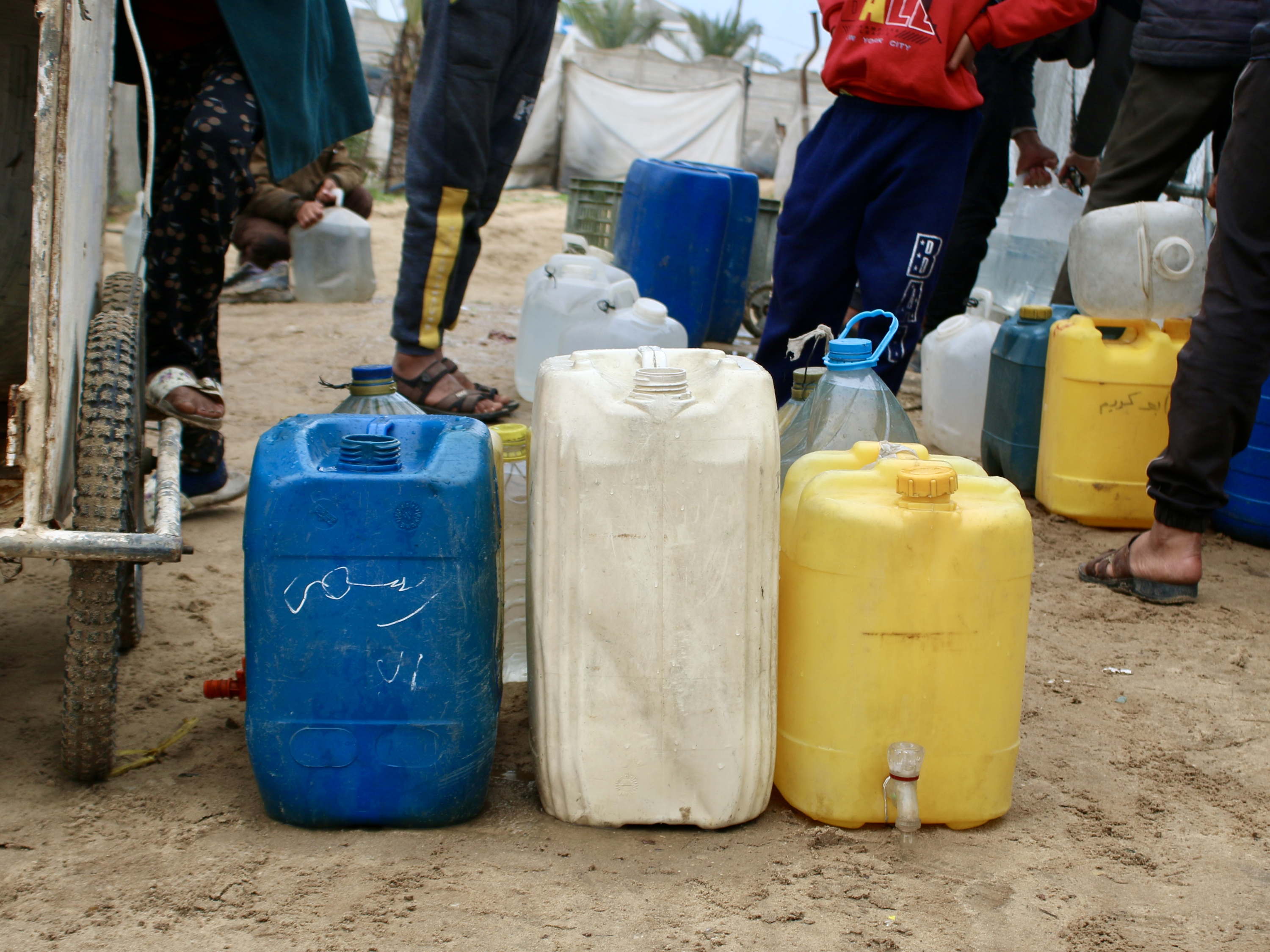 Israel utiliza la privación de agua como un arma de guerra contra la población de Gaza