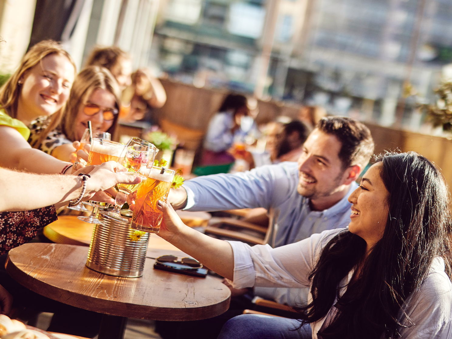 Hotel Indigo | Brussels Beer Project strijkt de hele zomer neer bij SERRA